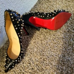 Christian louboutin Red Bottoms!!